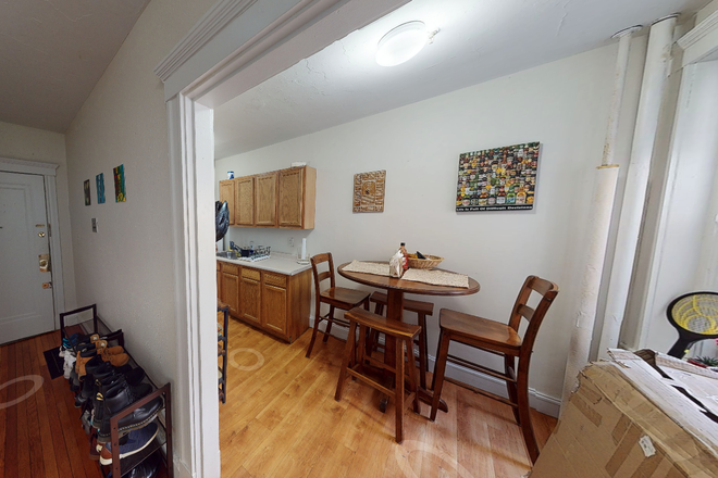 Kitchen - Boylston St 1 Bed Fenway Apartments