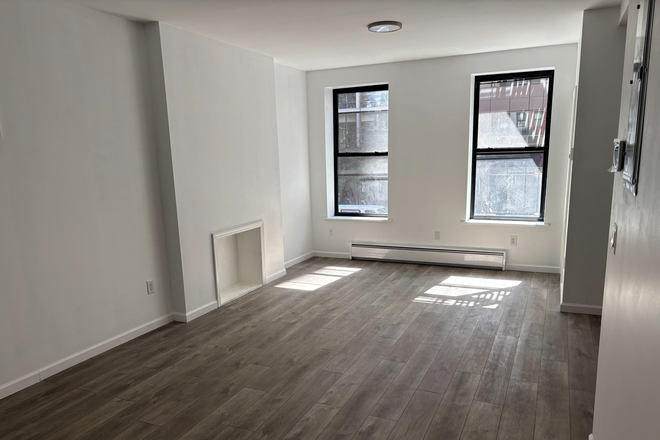 Right Side Window View - 389 2nd Avenue Apartments