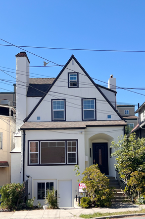 Exterior - Newly renovated 5B2B house at the closest edge of Elmwood to UCB Campus all Utilities included
