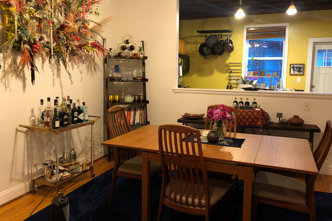 Dining room - House share in Graduate Hospital