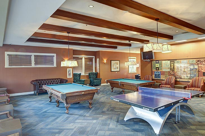 Amenities - Vista del Campo, ACC apt. Private Bed Shared Bath