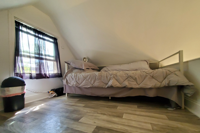  - Tiny House close to campus