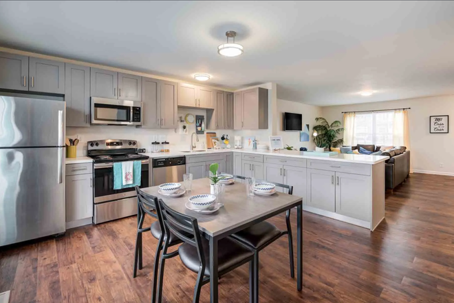 Kitchen - Lark West Lafayette