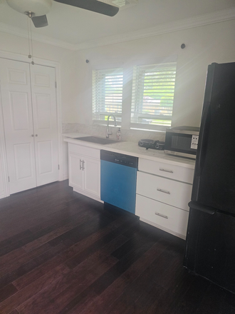 Kitchen - Private MOTHER IN LAW Apartments