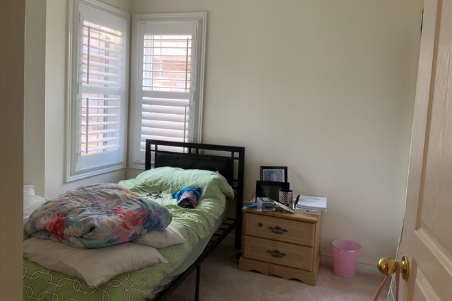 Bedroom - Furnished Room for Rent in Scarborough!