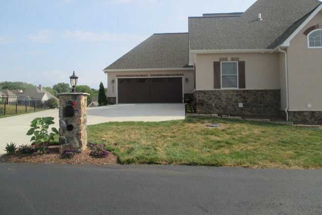 #2 ~ Street View - Fully Furnished Bedroom & Full Bath for Lease in a Private Residence. All Utilities included House