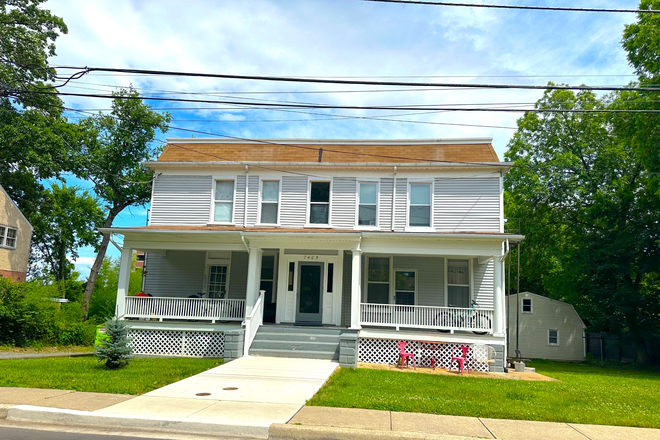 Front of the House - U of MD-College Park, MD- Right Beside UMD Metro-3 Beds, 1 Full Bath, 1 Half Bath, & Parking