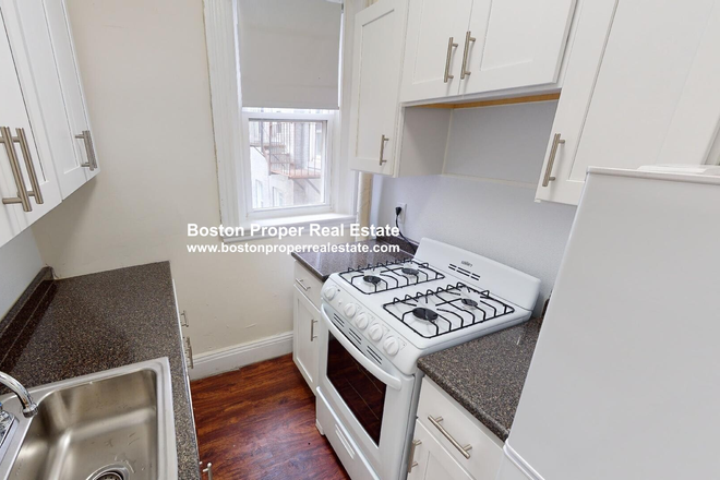 a - Beautiful spacious studio Apartments