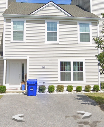 Oak Tree Townhome Available for Sublease. - Granite Townhomes Christiansburg