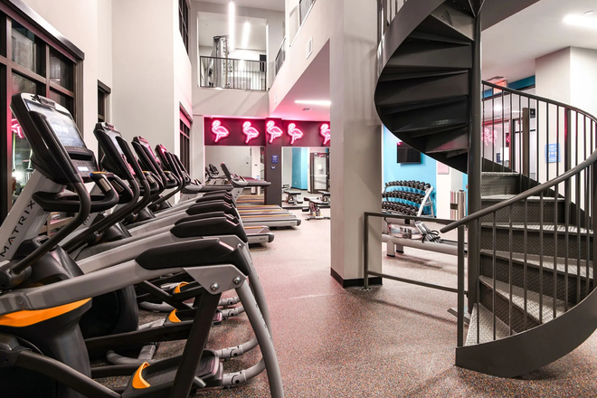 Fitness center - Union on Fletcher - 1 bed 1 bath in 4 room apartment
