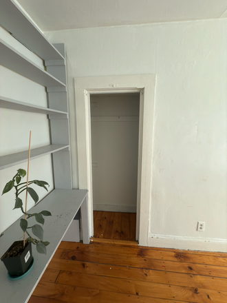 bedroom - Private Room in 3 Bedroom Apartment