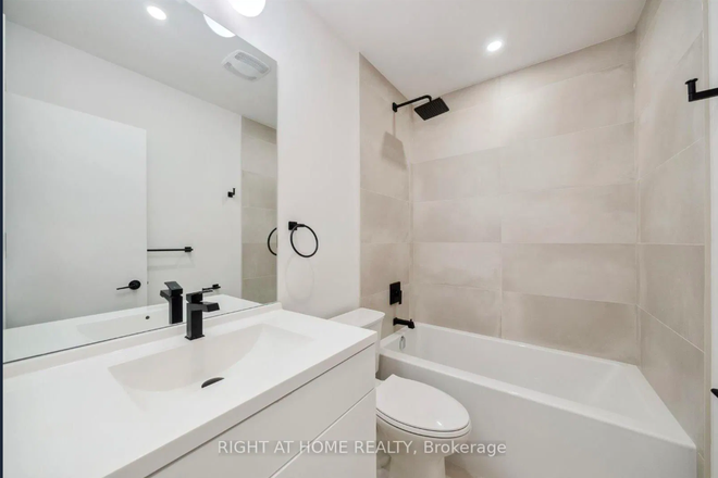 Washroom - 1 Bedroom Available in Casa Loma Unit, Ensuite laundry!