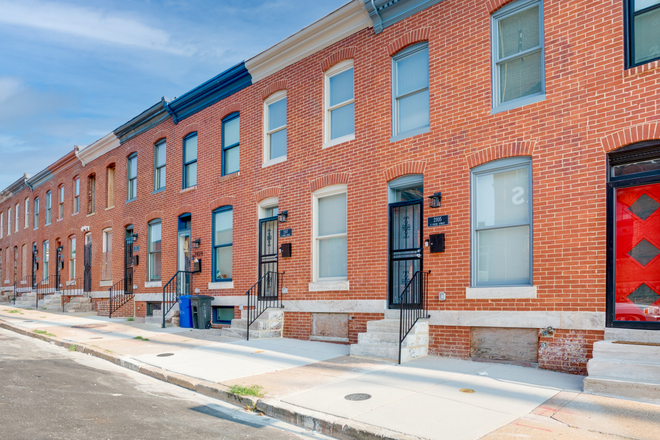 Street view - Live comfortably & walk to Johns Hopkins - everything you need in a furnished townhome.