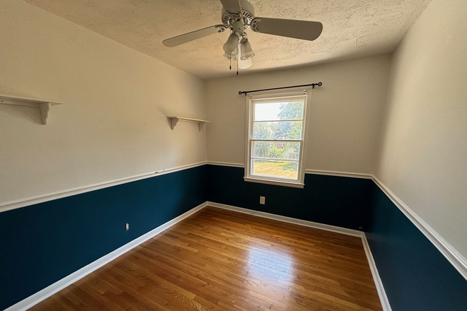 Photo - 305 Highland Ave., Opelika House