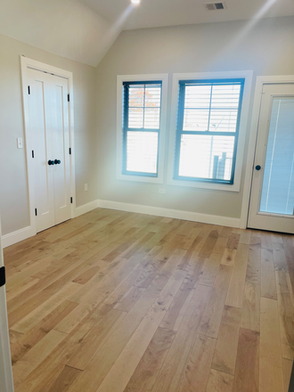 private bedroom - Private bedroom + bath for rent in 2-bd, 2-ba condo