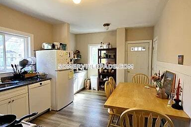 Kitchen - NO BROKER FEE! 4 Bed 1 Bath Apartment on Curtis St. in Somerville! Close to Tufts Campus