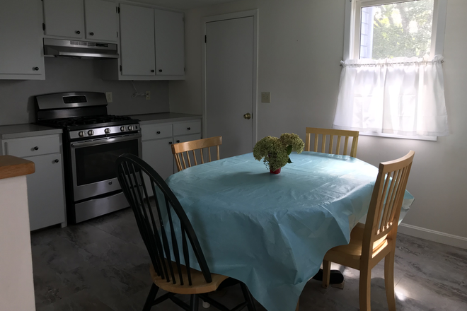 Kitchen - 17 Periwinkle Road, Narragansett, Rhode Island 02882 House
