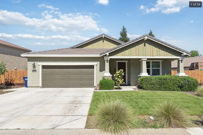 OutSide - Live in Luxury: Spacious, Comfortable Home in a Quiet, Upscale Neighborhood