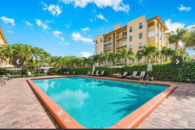 pool - Furnished Master Bedroom with Private Bathroom & Walk-In Closet | 4 Min walking to Beach Apartments