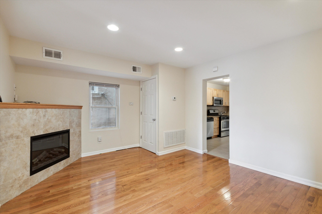 Living Room - 2BR apt-Spring St-Princeton