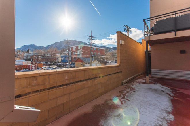 Photo - Lofts on College