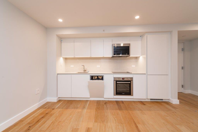 - - Renovated 1 Bed in North End - Convenient for Tufts Medical Center Apartments