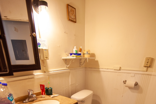 Bathroom - 20 N Union St #2 Apartments