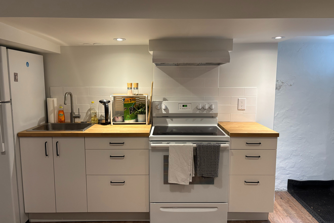 Kitchen - **Fully Furnished, Renovated Basement Apartment – School-Year Rental – Sept to June**