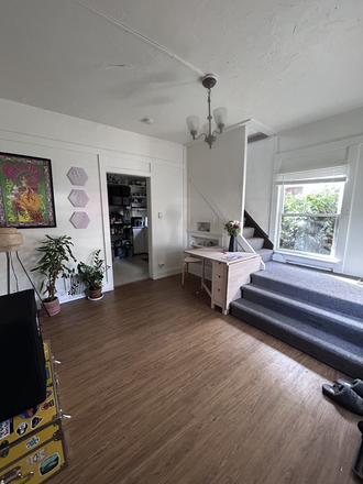 Entry Way - 1420 Euclid, House block and a half from campus