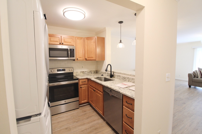 Kitchen - 4 bedroom - 2 bath condo for rent!