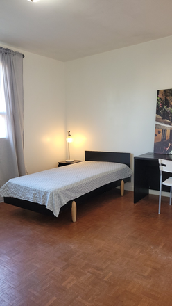 Ex. Bedroom - (Bloor & Christie) (Grace St & Harbord St or College St) House