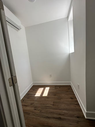 Bedroom - 2 Bedroom + Office in Restored Historic Townhouse