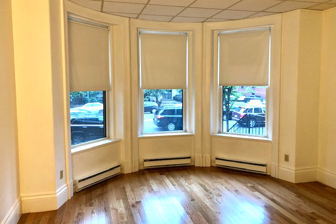 visit hubrealtyproperties.com - Fenway, handy studio efficiency, next to Kenmore Square Apartments