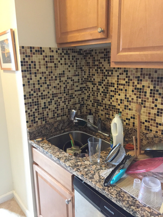 . - Renovated 3-bed at 1111 Boylston. No broker fee. Contact Will McGowan 617.512.5822 Condo