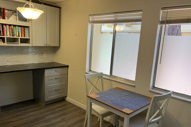 kitchen/dining - Furnished 1bed/1bath Apartment Sublet