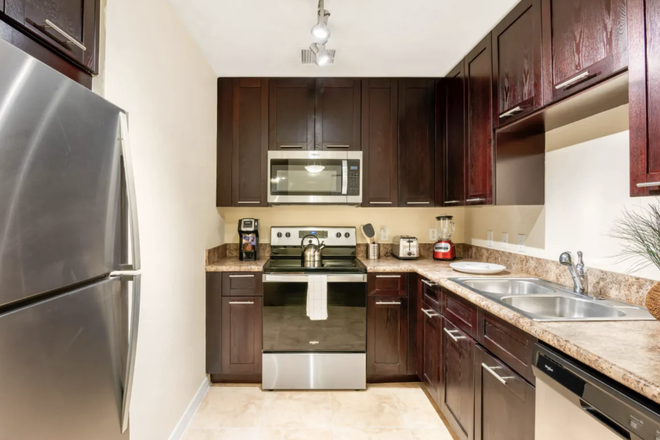 Kitchen - Red Road Commons Apartments
