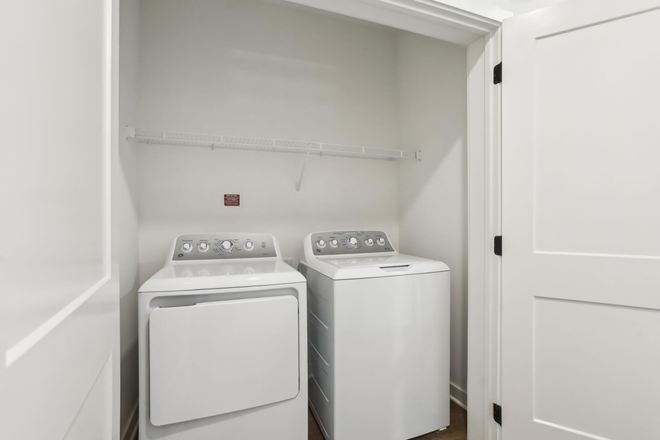 Laundry - Solis Kennesaw Apartments