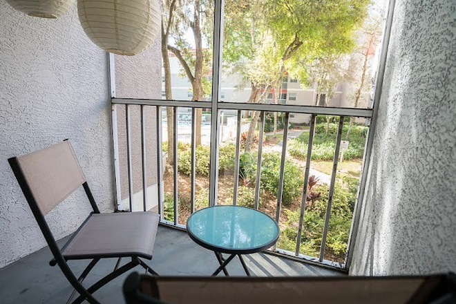 Balcony - On50 3 bed 2 bath Private Balcony Room Apartments