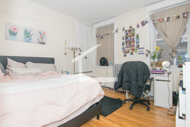 Bedroom - Best location around! 9/1/2026 Apartments