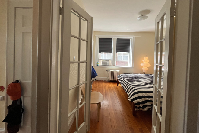 Entrance to bedroom. - Lovely One-Bedroom Apartment Near Harvard Law