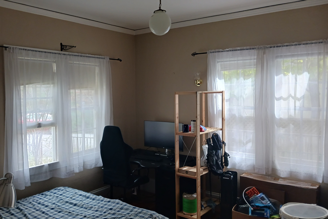 Bedroom for rent - Room for rent in North Berkeley House, available now