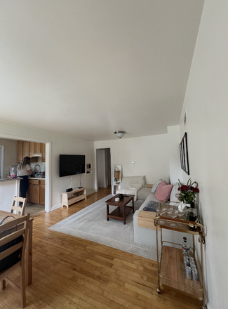 Downstairs living room/kitchen - Spring Sublease — 2 Minute Walk to Campus Duplex