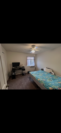 Bedroom - Ashton Lake Apartment