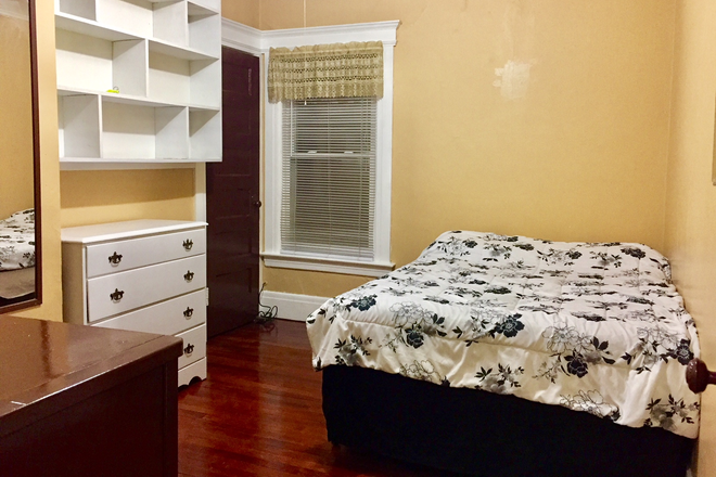 Bedroom - Furnished Private Bedrooms, 731 Livingston Ave, Room 5 Rental