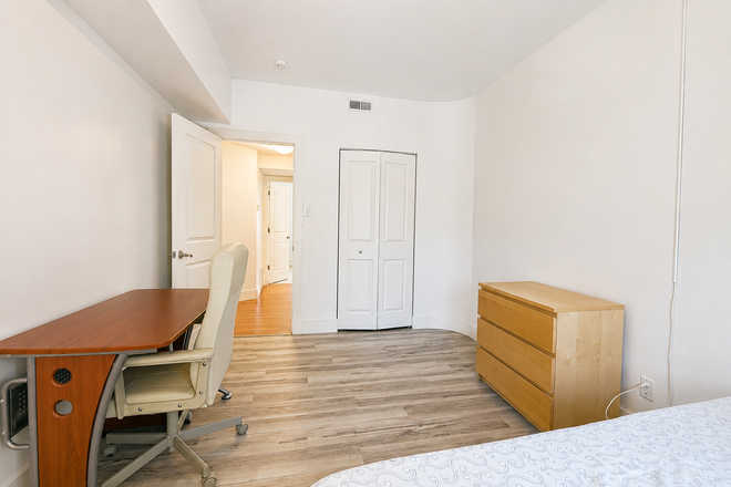 Bedroom - 609 Westgate #F