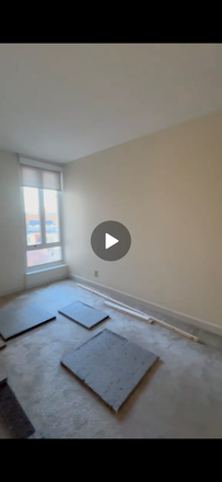 photo of room. Will send video upon request. - The Greenhouse | 8 min to Campus | Rooftop Pool & Gym | All-Inclusive