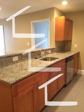 1 - Just Added: 4 Bed, 2 bath, Egmont St, Live in the Heart of BU! 9/1/2025 Apartments