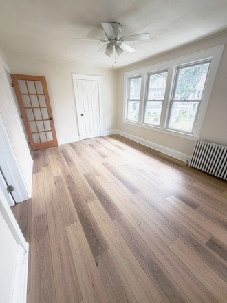 Living Room - Newly Renovated 2 Bed 1 Bath in Bloomfield! Parking, In-Unit Laundry & Pets OK Duplex