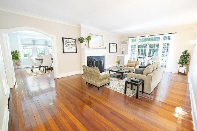 Sevilla Living Room - Sevilla Court Apartments