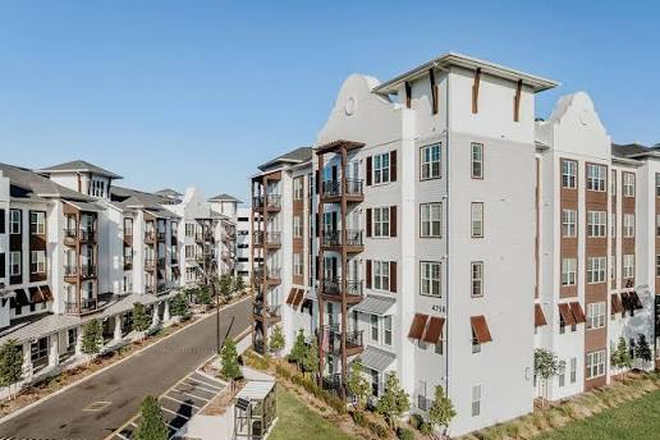 Complex - Current Orlando Apartments